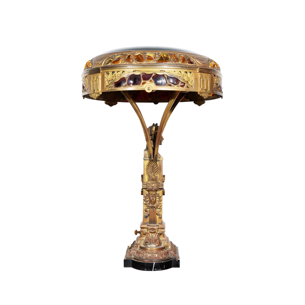 AN AUSTRIAN ART NOUVEAU GILT BRONZE AND GLASS FIGURAL TABLE LAMP, CIRCA 1900