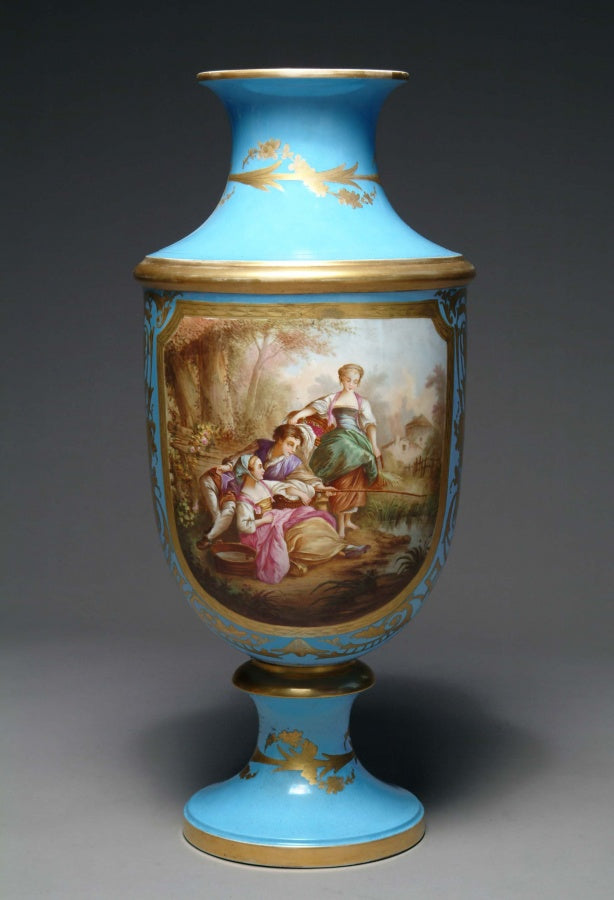 A LARGE SEVRES STYLE PORCELAIN TURQUOISE GROUND PAINTED BALUSTER FORM VASE